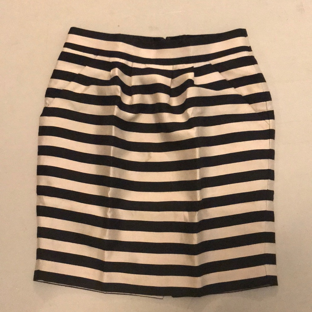 Classic striped skirt